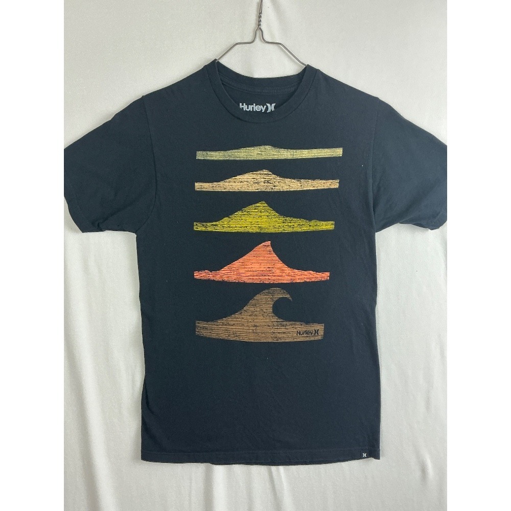 Hurley Top Women's Small Petite Graphic Wave Design T-Shirt Short‎ Sleeve